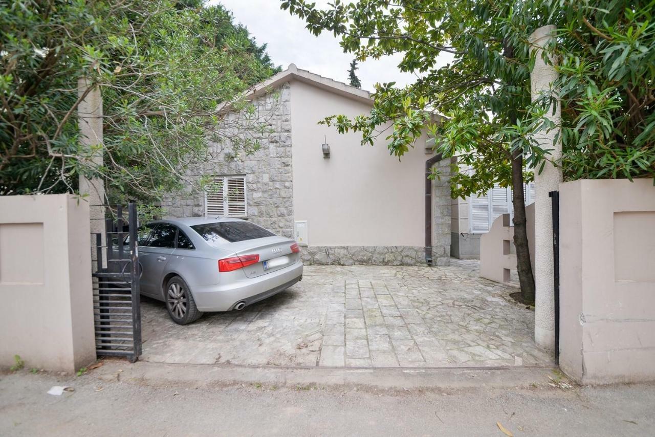 Villa Montenegro Budva Bagian luar foto